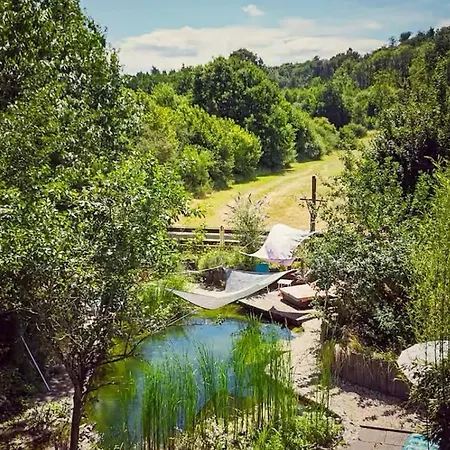 펜션 Historic By The Swimming Pond 바라운펠츠