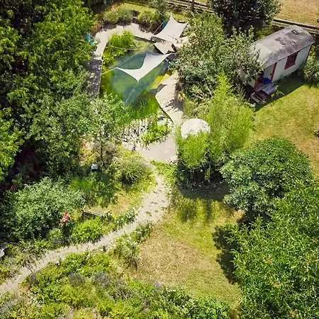 Historic By The Swimming Pond *